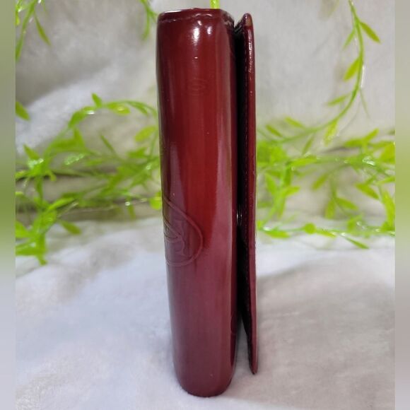 Authentic Cartier Burgundy Patent Leather Happy Birthday Continental Wallet - Picture 16 of 16